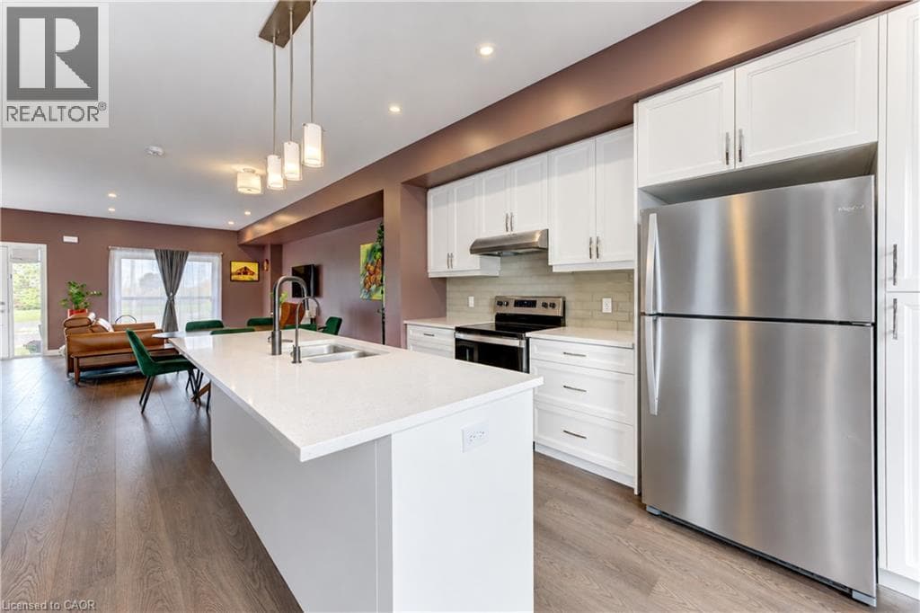 Townhouse for sale at 15 BENNINGER Drive, Laurentian West, Kitchener, Ontario, photo 16