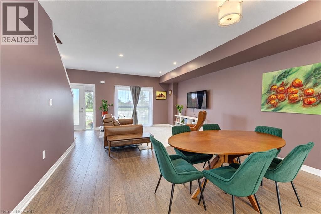 Townhouse for sale at 15 BENNINGER Drive, Laurentian West, Kitchener, Ontario, photo 8
