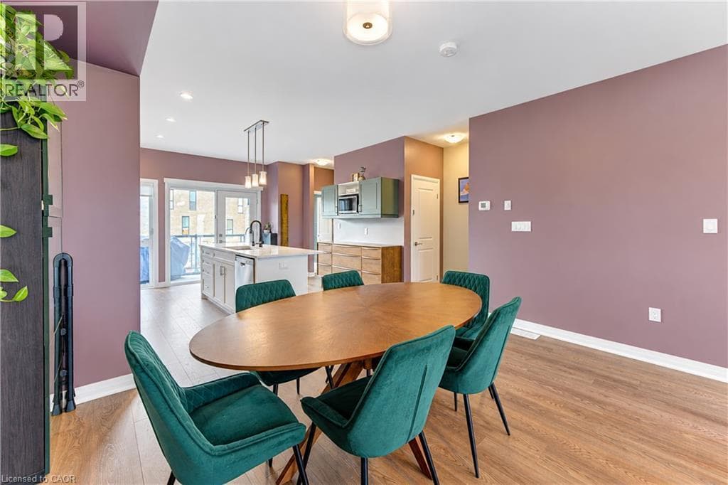 Townhouse for sale at 15 BENNINGER Drive, Laurentian West, Kitchener, Ontario, photo 9