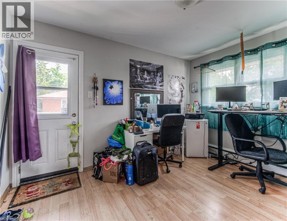 Multi-family for sale at 218 MARGARET Avenue, Mt. Hope Huron Park, Kitchener, Ontario, photo 31