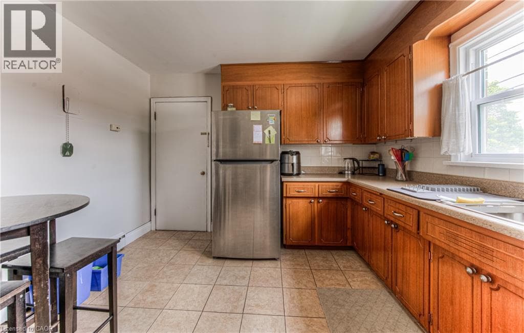 Multi-family for sale at 218 MARGARET Avenue, Mt. Hope Huron Park, Kitchener, Ontario, photo 36