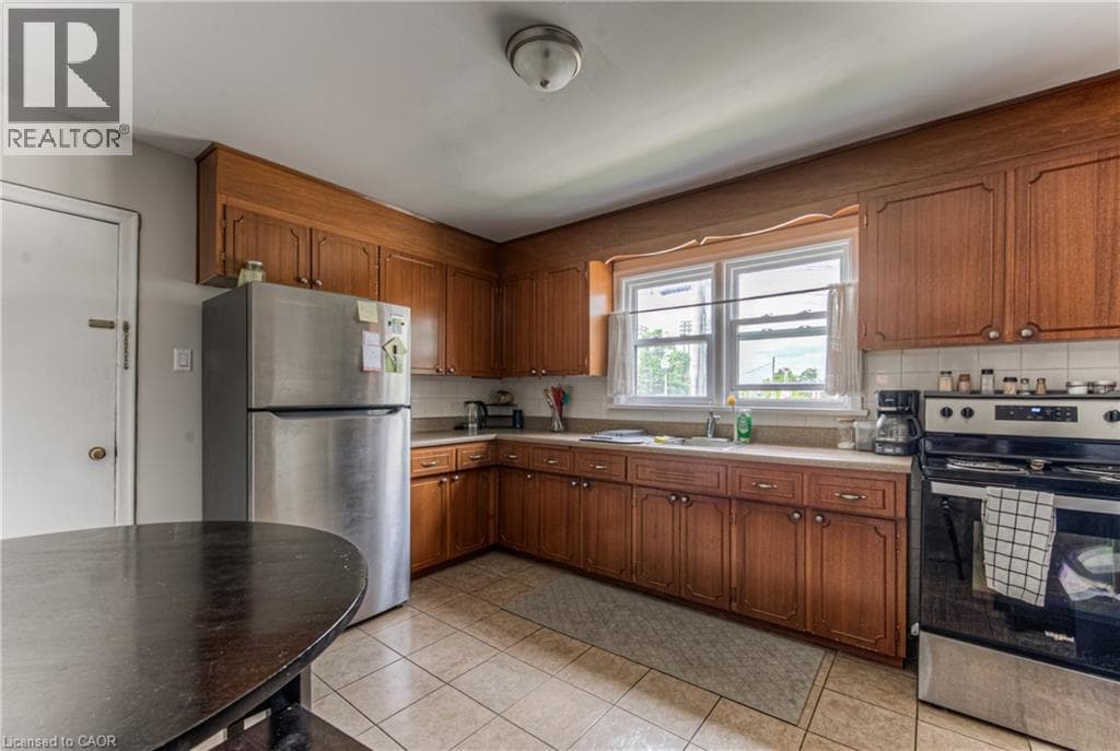 Multi-family for sale at 218 MARGARET Avenue, Mt. Hope Huron Park, Kitchener, Ontario, photo 37