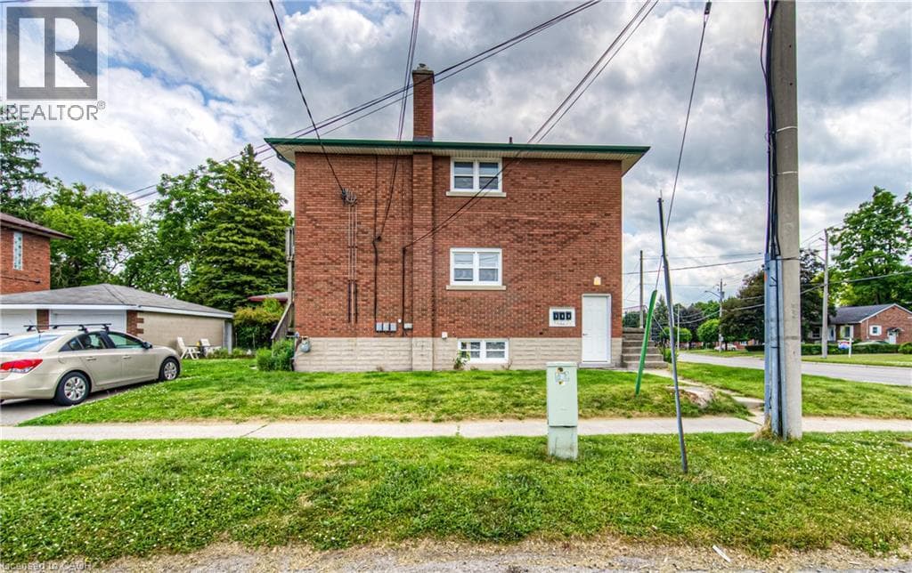 Multi-family for sale at 218 MARGARET Avenue, Mt. Hope Huron Park, Kitchener, Ontario, photo 8