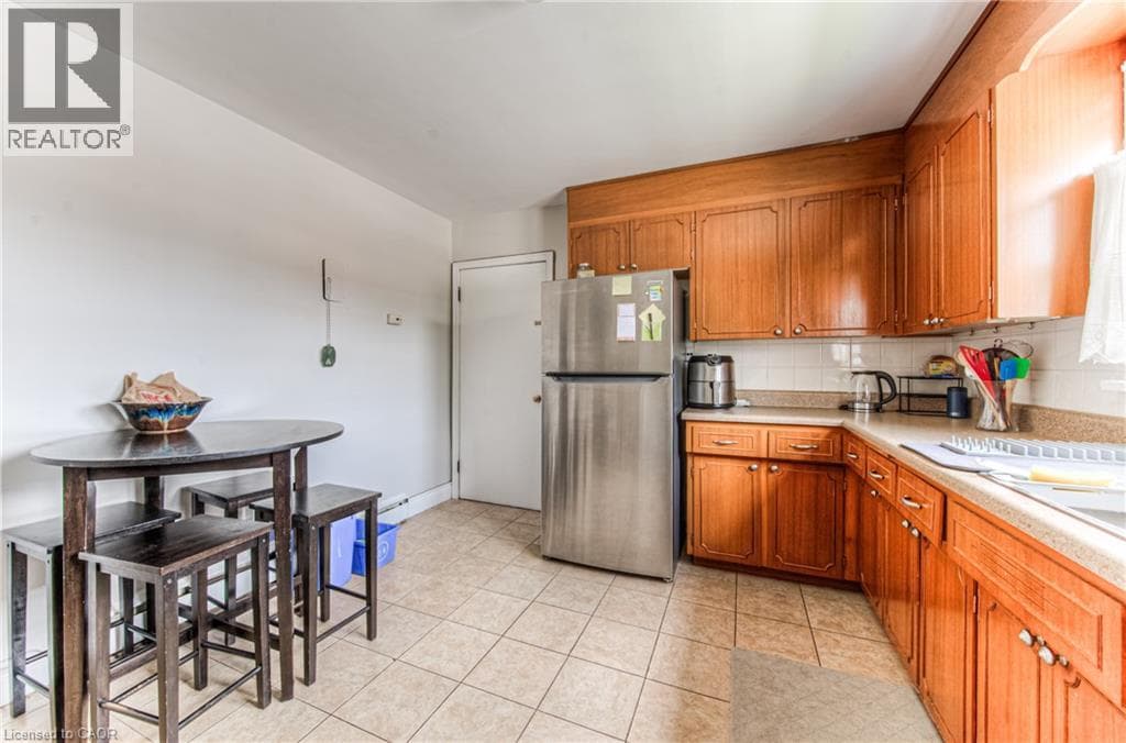 Multi-family for sale at 218 MARGARET Avenue, Mt. Hope Huron Park, Kitchener, Ontario, photo 39