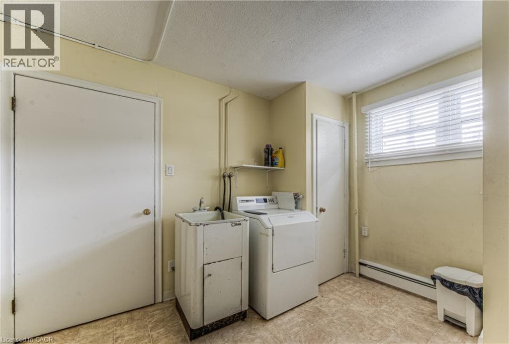 Multi-family for sale at 218 MARGARET Avenue, Mt. Hope Huron Park, Kitchener, Ontario, photo 18