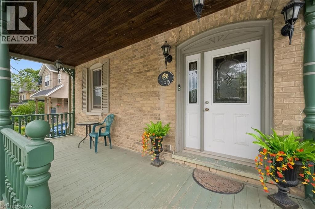 Semi-detached for sale at 105 SNYDER'S Road W, Baden, Wilmot, Ontario, photo 2
