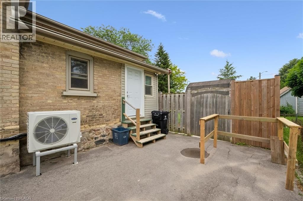 Semi-detached for sale at 105 SNYDER'S Road W, Baden, Wilmot, Ontario, photo 22
