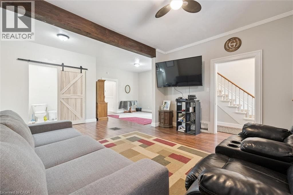 Semi-detached for sale at 105 SNYDER'S Road W, Baden, Wilmot, Ontario, photo 5
