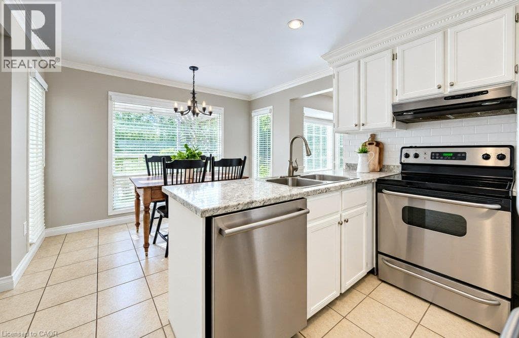 Detached for sale at 469 WESTVALE Drive, Westvale, Waterloo, Ontario, photo 12