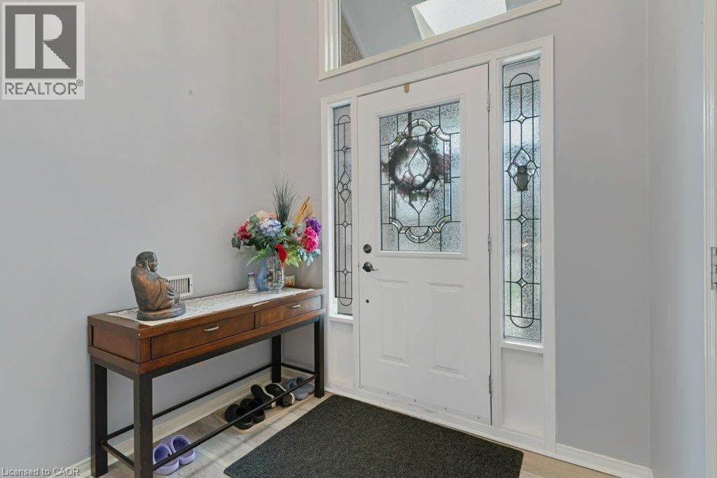 Detached for sale at 94 DAWN Crescent, Silverheights, Cambridge, Ontario, photo 4