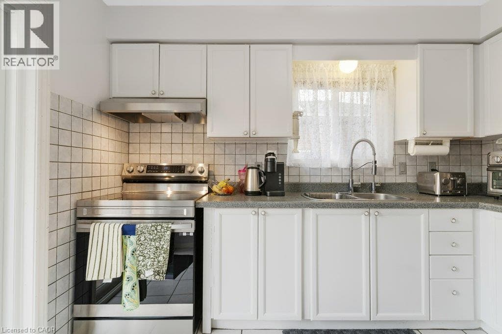 Detached for sale at 94 DAWN Crescent, Silverheights, Cambridge, Ontario, photo 13