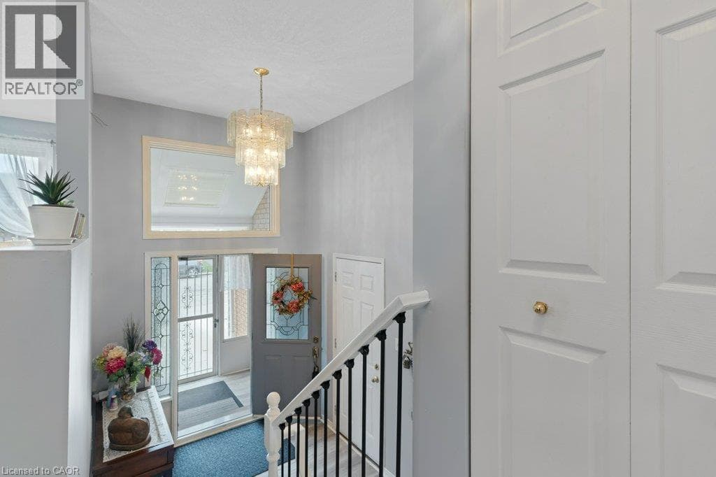 Detached for sale at 94 DAWN Crescent, Silverheights, Cambridge, Ontario, photo 6
