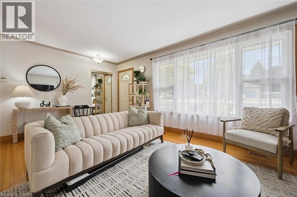 Detached for sale at 135 BRIDGE Street W, University Downs, Waterloo, Ontario, photo 9