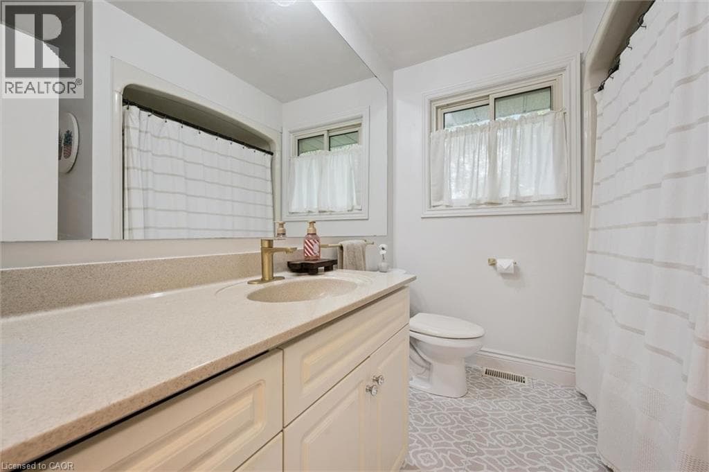 Detached for sale at 135 BRIDGE Street W, University Downs, Waterloo, Ontario, photo 23