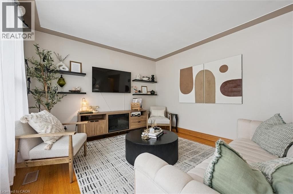 Detached for sale at 135 BRIDGE Street W, University Downs, Waterloo, Ontario, photo 8