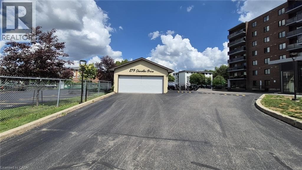 Apartment for sale at 279 CHANDLER Drive Unit# 706, Laurentian Hills, Kitchener, Ontario, photo 3