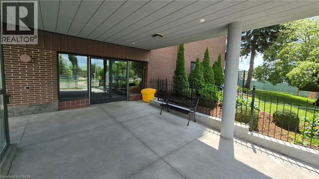 Apartment for sale at 279 CHANDLER Drive Unit# 706, Laurentian Hills, Kitchener, Ontario, photo 5