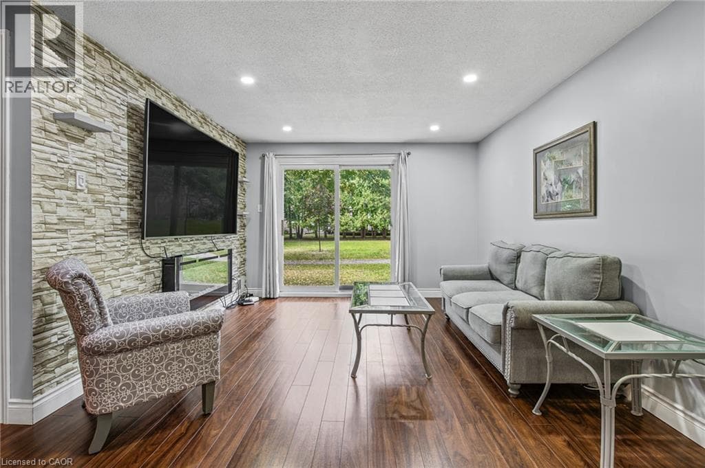 Townhouse for sale at 65 GLAMIS Road Unit# 74, Northview, Cambridge, Ontario, photo 14