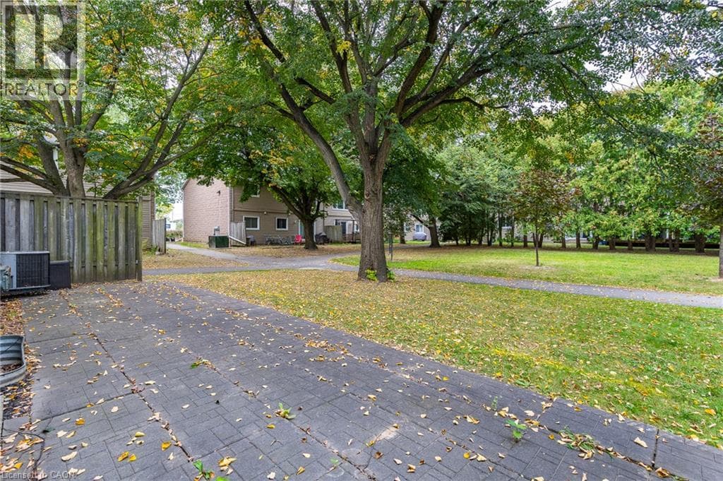 Townhouse for sale at 65 GLAMIS Road Unit# 74, Northview, Cambridge, Ontario, photo 31