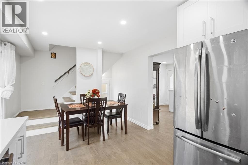 Semi-detached for sale at 10 JEAN Avenue, Chicopee, Kitchener, Ontario, photo 13
