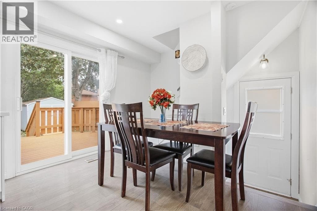 Semi-detached for sale at 10 JEAN Avenue, Chicopee, Kitchener, Ontario, photo 15