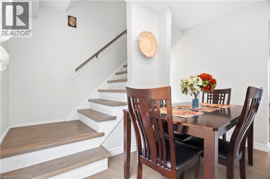 Semi-detached for sale at 10 JEAN Avenue, Chicopee, Kitchener, Ontario, photo 16