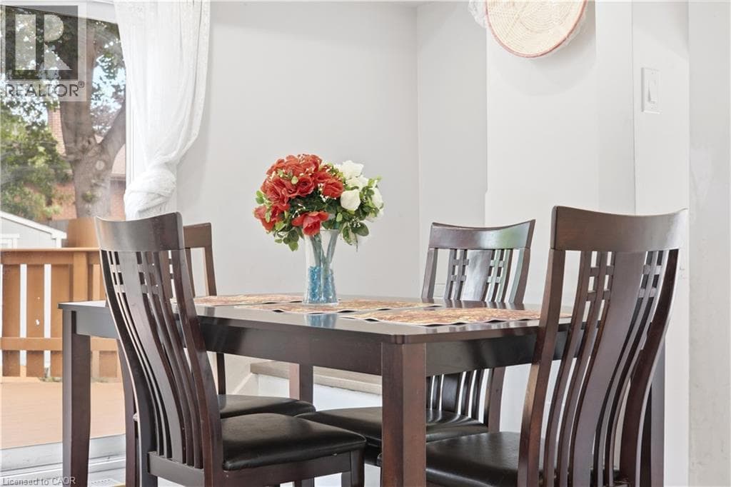 Semi-detached for sale at 10 JEAN Avenue, Chicopee, Kitchener, Ontario, photo 18