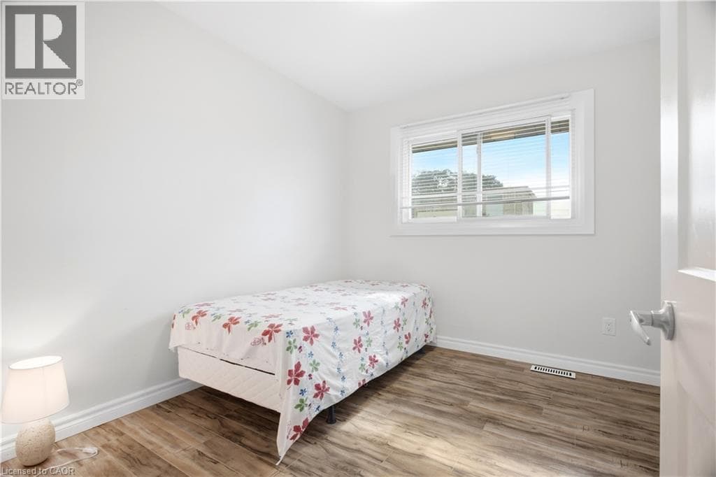Semi-detached for sale at 10 JEAN Avenue, Chicopee, Kitchener, Ontario, photo 20