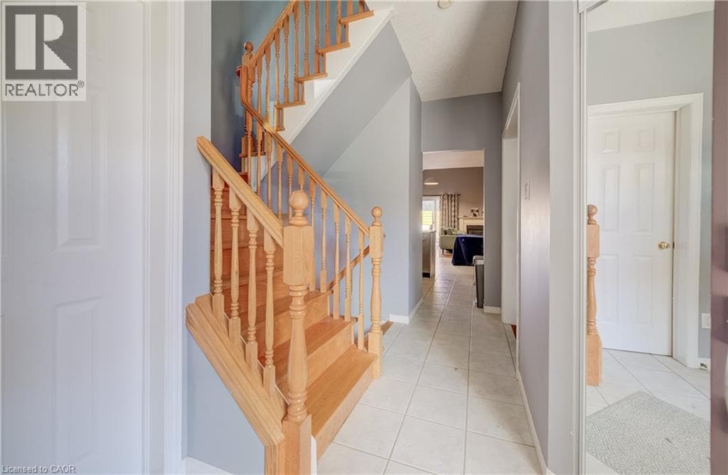Detached for sale at 295 GATEHOUSE Drive, Branchton Park, Cambridge, Ontario, photo 5