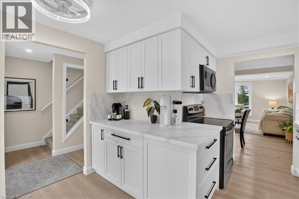 Semi-detached for sale at 23 BRIAR KNOLL Drive, Laurentian Hills, Kitchener, Ontario, photo 10