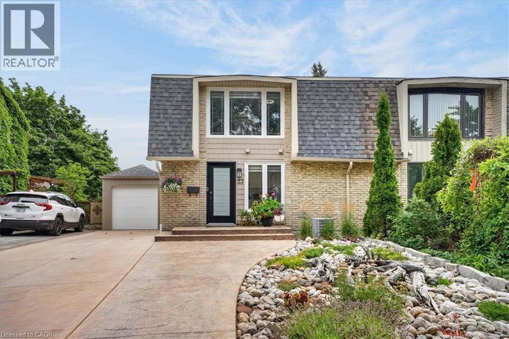 Semi-detached for sale at 23 BRIAR KNOLL Drive, Laurentian Hills, Kitchener, Ontario, photo 3