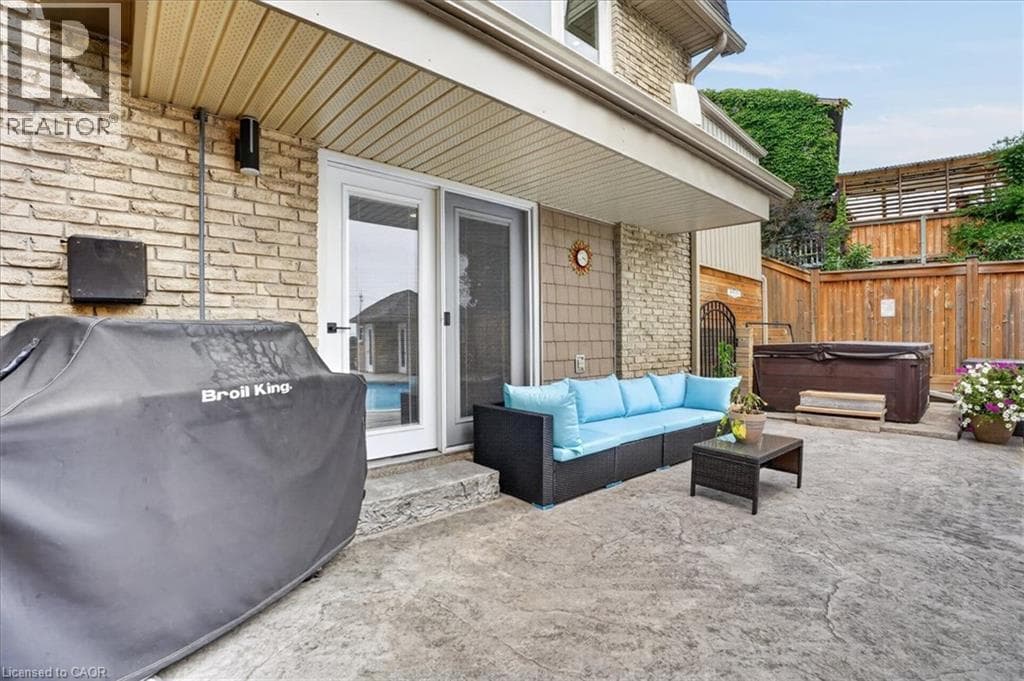 Semi-detached for sale at 23 BRIAR KNOLL Drive, Laurentian Hills, Kitchener, Ontario, photo 48