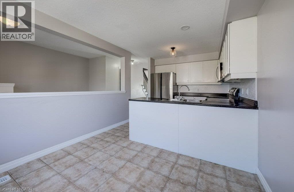 Townhouse for sale at 105 PINNACLE Drive Unit# 30, Lower Doon, Kitchener, Ontario, photo 9