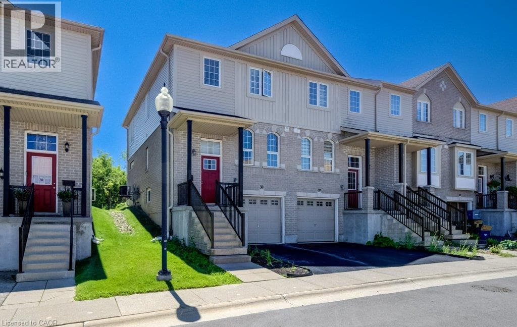 105 PINNACLE Drive Unit# 30