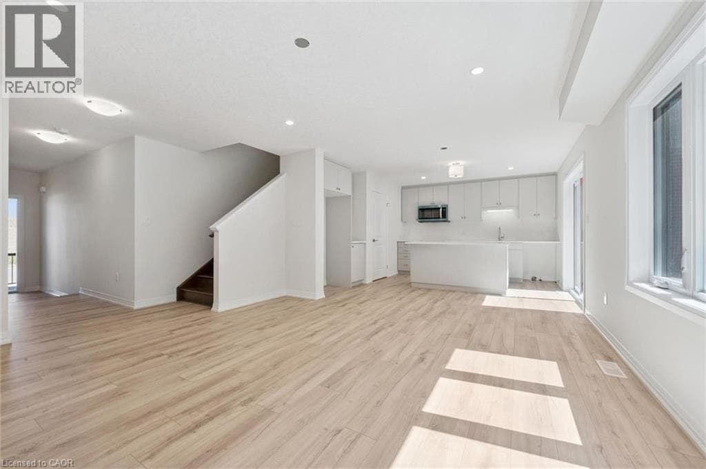 Detached for sale at 83 DOMINIQUE Street, Laurentian West, Kitchener, Ontario, photo 8