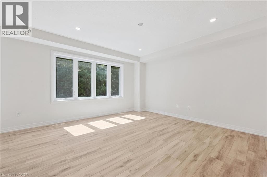 Detached for sale at 83 DOMINIQUE Street, Laurentian West, Kitchener, Ontario, photo 7