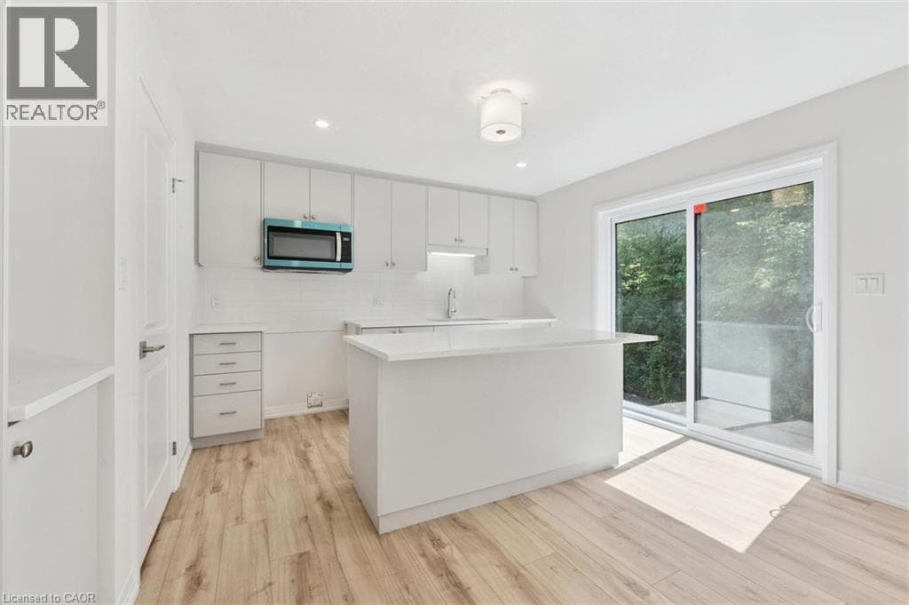 Detached for sale at 83 DOMINIQUE Street, Laurentian West, Kitchener, Ontario, photo 12