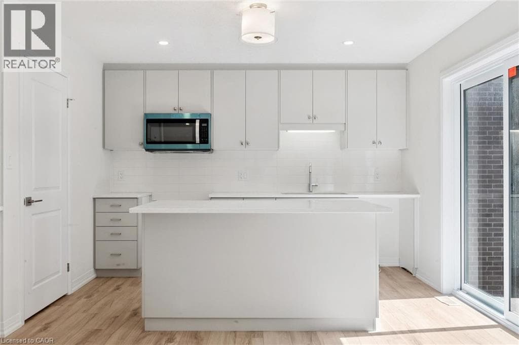Detached for sale at 83 DOMINIQUE Street, Laurentian West, Kitchener, Ontario, photo 10