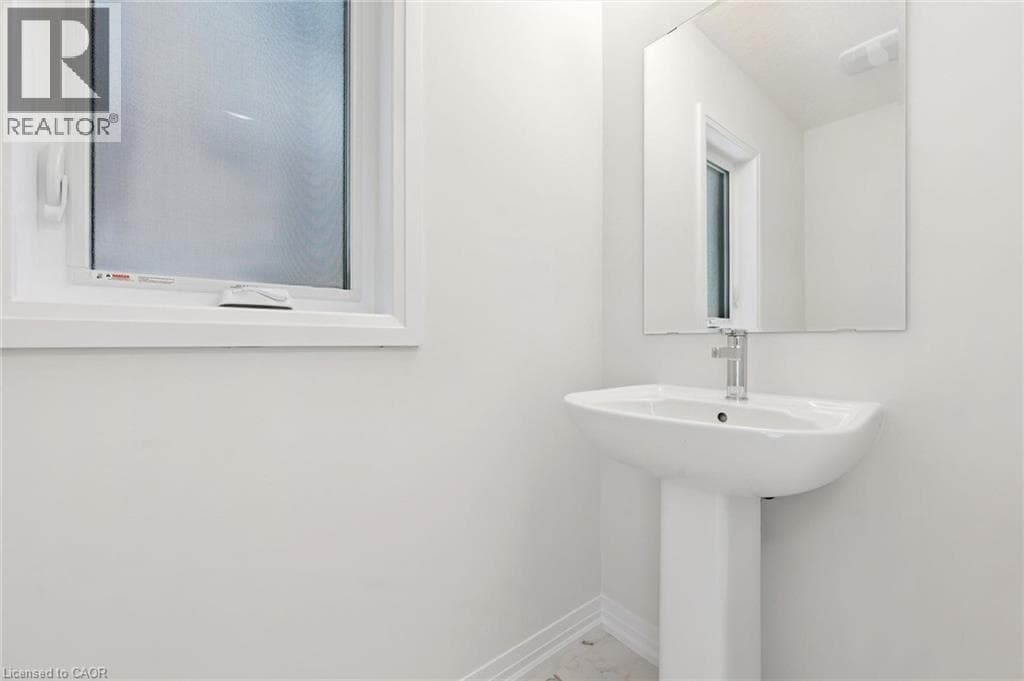 Detached for sale at 83 DOMINIQUE Street, Laurentian West, Kitchener, Ontario, photo 17
