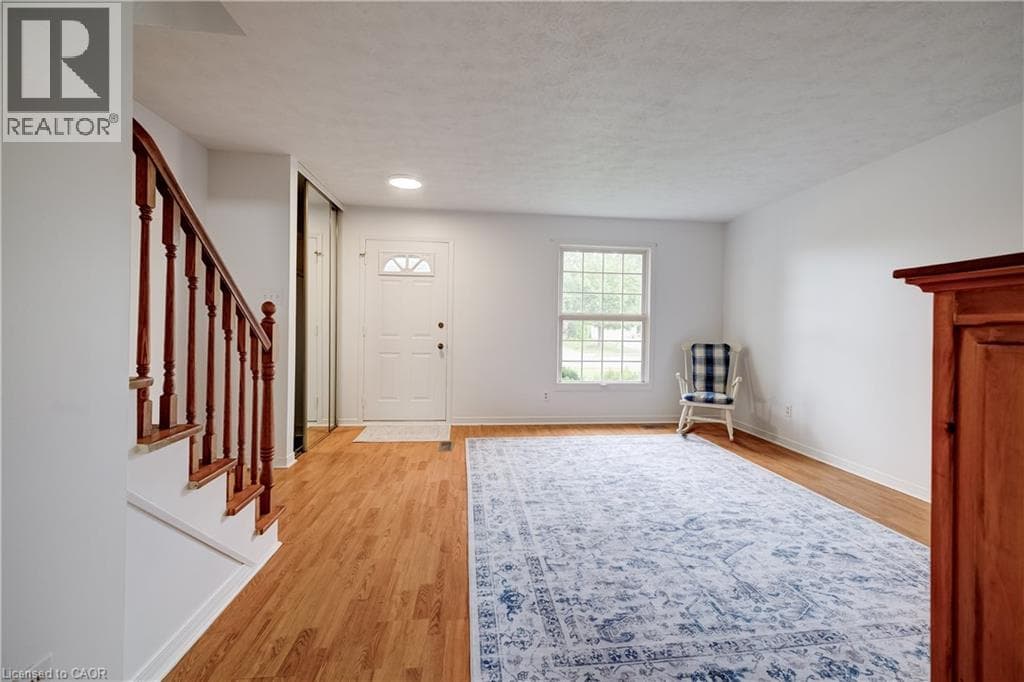 Semi-detached for sale at 102 BLOOMINGDALE Road N, Bridgeport East, Kitchener, Ontario, photo 5
