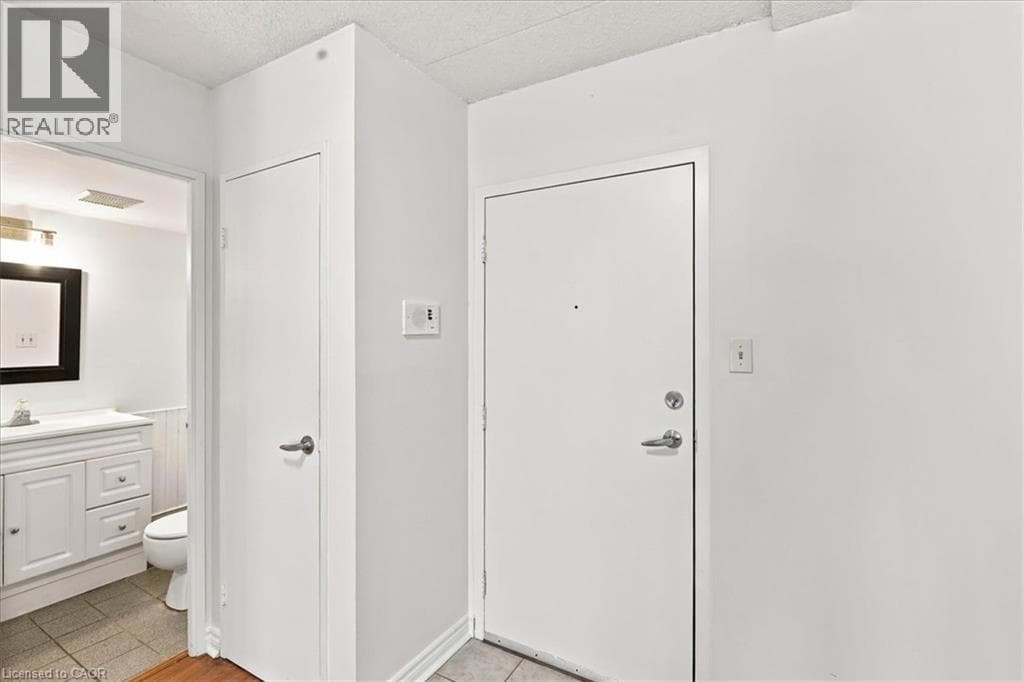 Apartment for sale at 42 TANNERY Street E Unit# 246, Downtown Hespeler, Cambridge, Ontario, photo 3