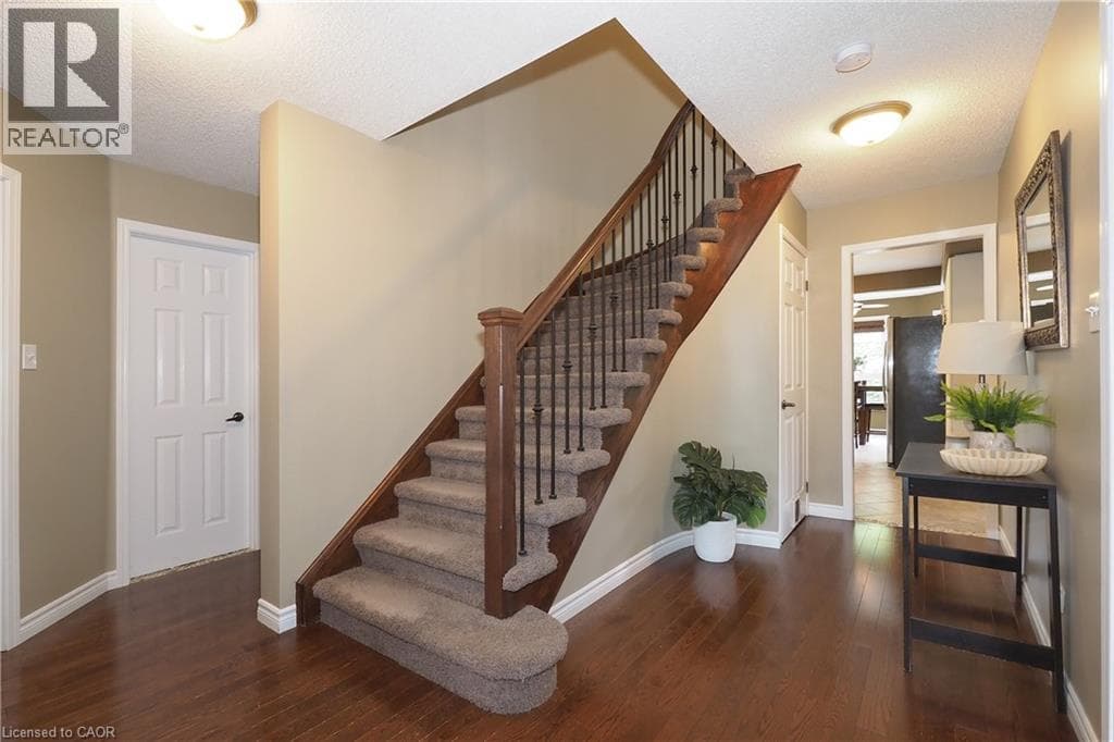 Detached for sale at 76 NITH RIVER Way, Ayr, North Dumfries, Ontario, photo 6
