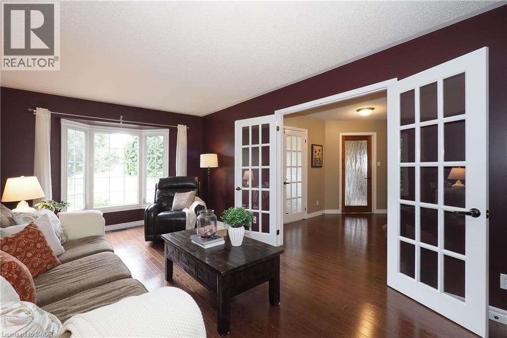 Detached for sale at 76 NITH RIVER Way, Ayr, North Dumfries, Ontario, photo 9