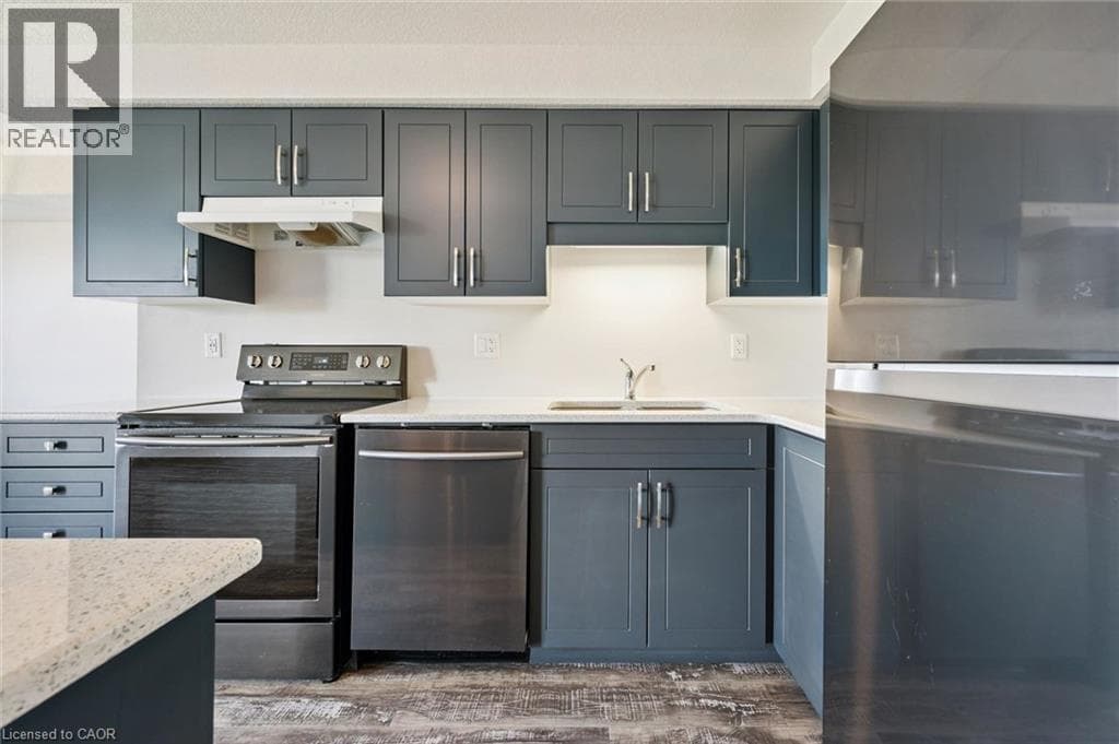 Townhouse for sale at 1989 OTTAWA Street S Unit# 19D, Laurentian West, Kitchener, Ontario, photo 12