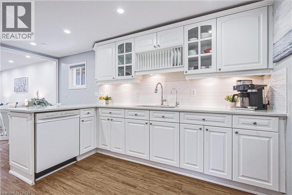 Detached for sale at 414 WOODS Lane, Preston Heights, Cambridge, Ontario, photo 8