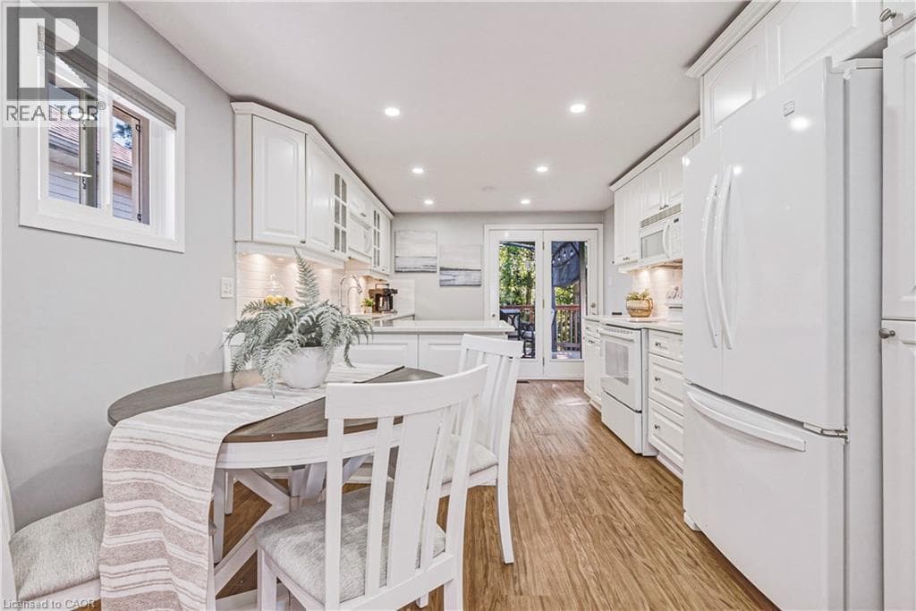 Detached for sale at 414 WOODS Lane, Preston Heights, Cambridge, Ontario, photo 6
