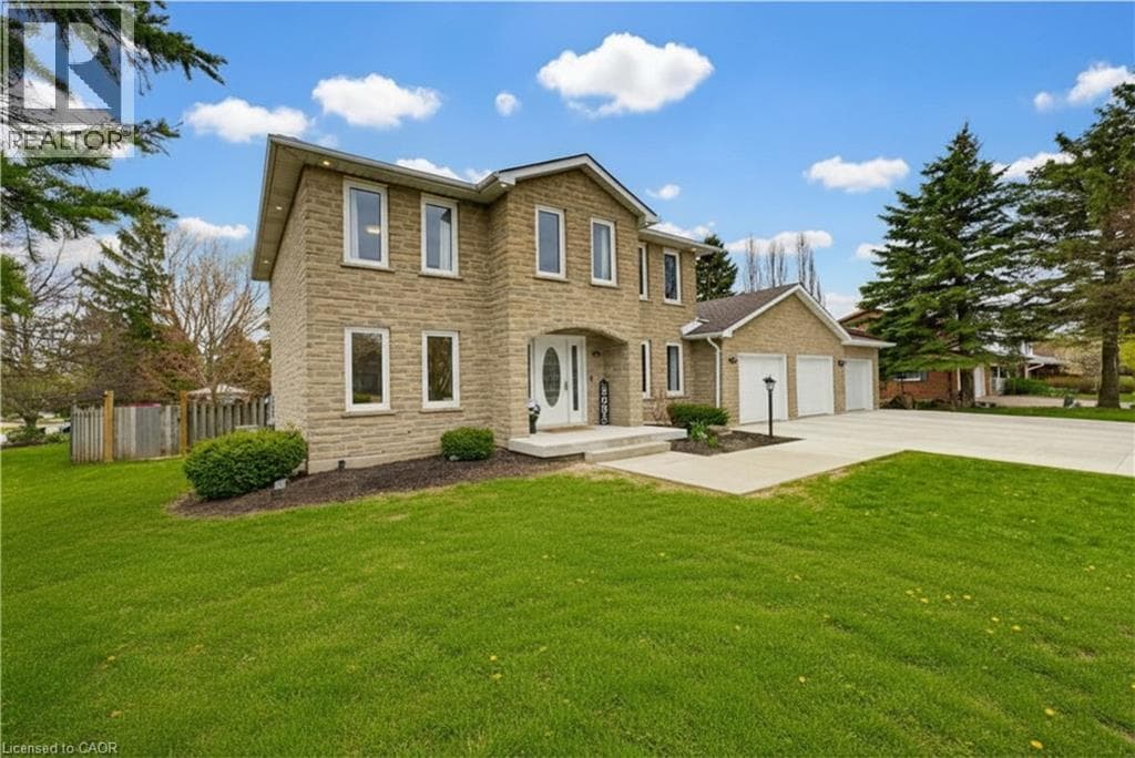 Detached for sale at 15 DANUBE Drive, St. Clements, Wellesley, Ontario, photo 3