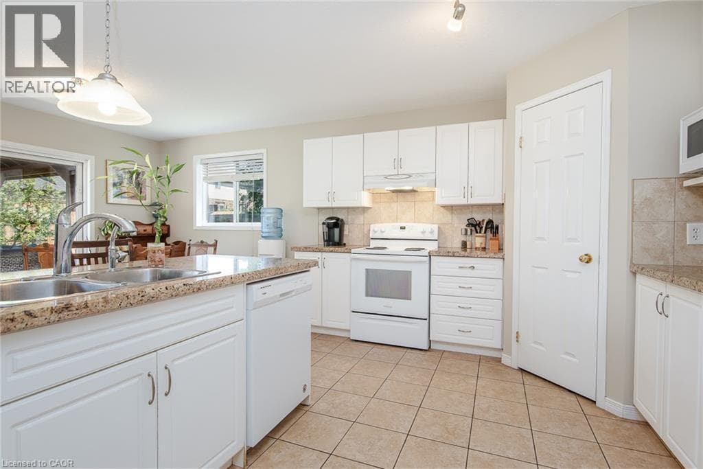 Detached for sale at 24 JOSEPH LICHTI Lane, Baden, Wilmot, Ontario, photo 18