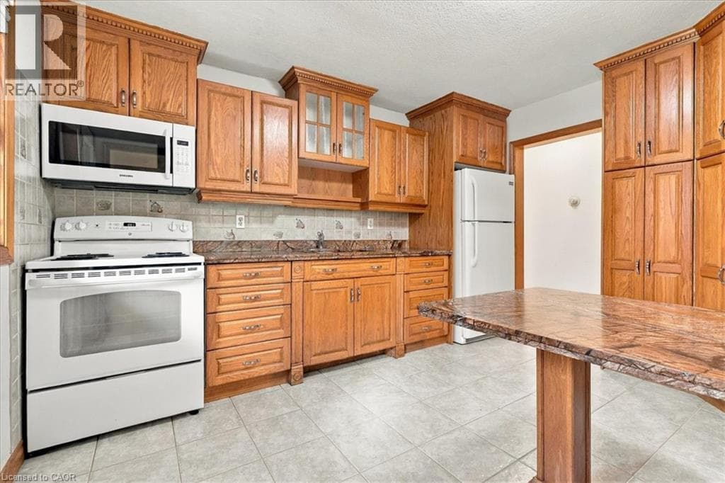 Multi-family for sale at 115 ROXBOROUGH Avenue, St. Marys, Kitchener, Ontario, photo 22