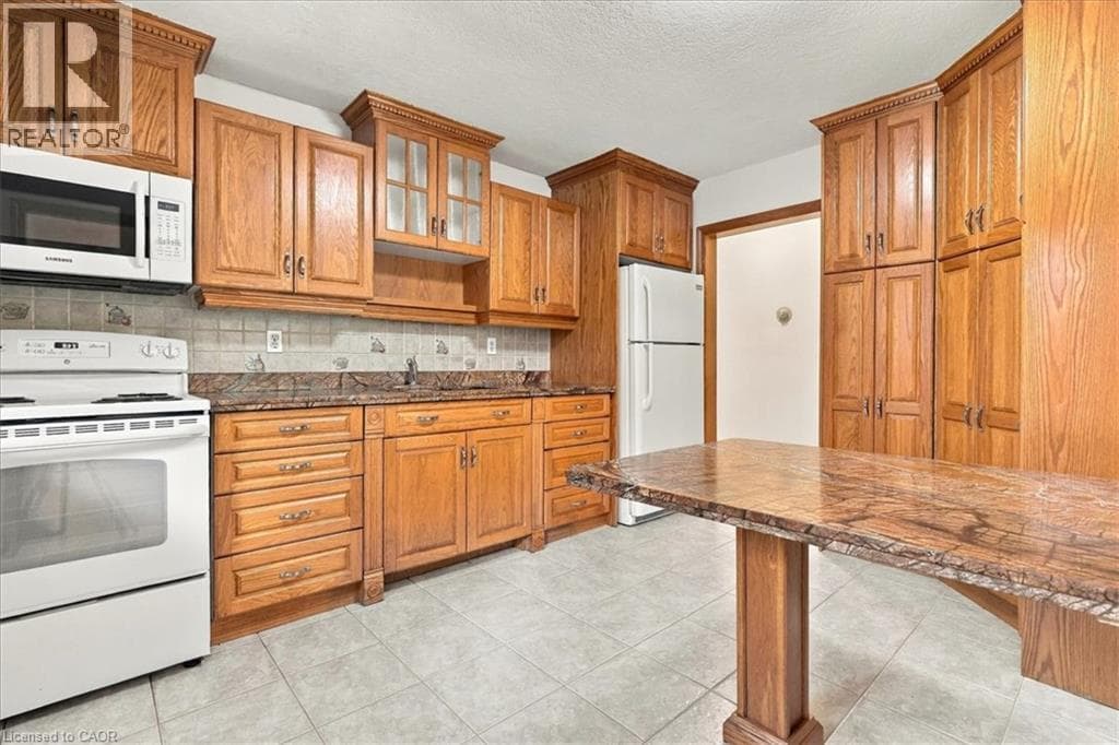 Multi-family for sale at 115 ROXBOROUGH Avenue, St. Marys, Kitchener, Ontario, photo 23